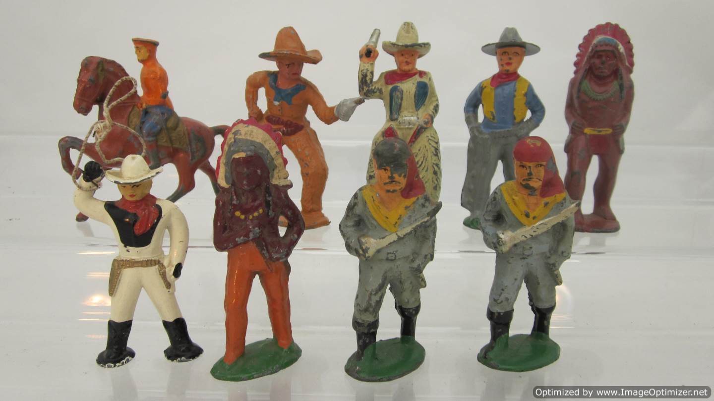 Podfoot Cowboy with Rifle Reproduction Standard Gauge western figure